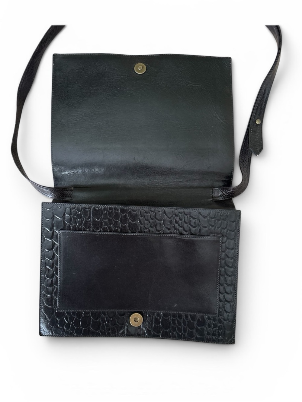 Ann Taylor Vintage Genuine Leather Croc-Embossed Flap Shoulder Bag - Picture 5 of 10